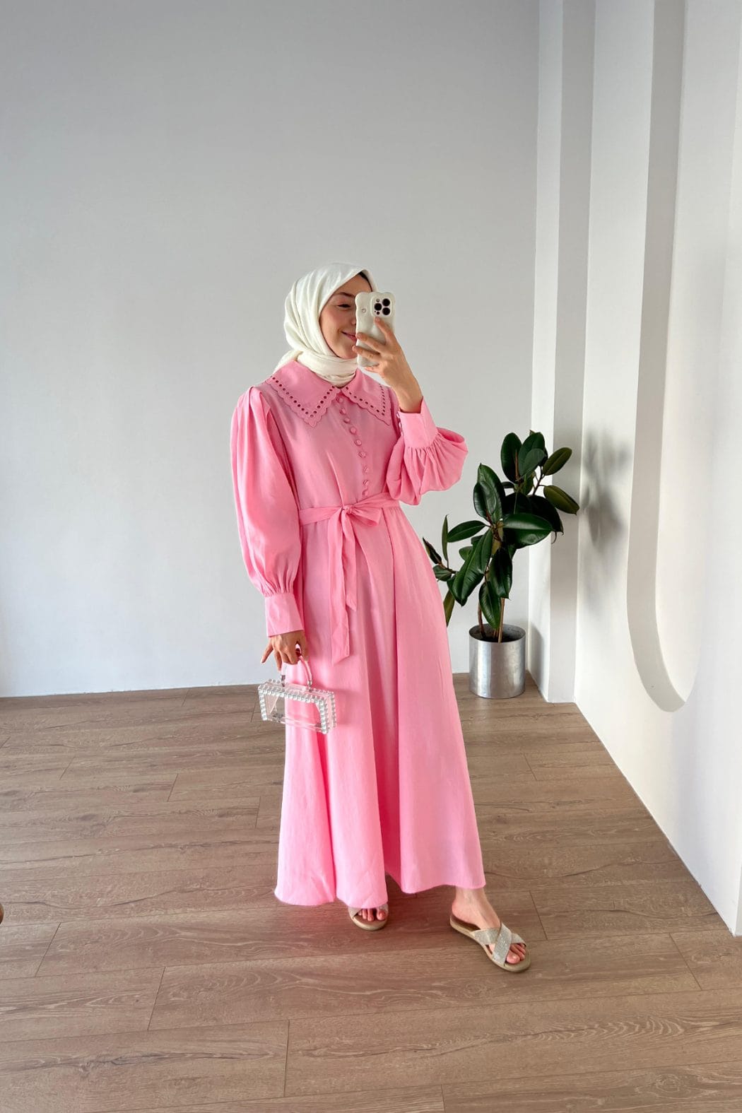 Yakası Nakışlı Modal Elbise Pembe - Görsel 4